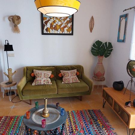 Bohemian 2 Bed Apartamento Amarillo Agua Amarga  Eksteriør billede